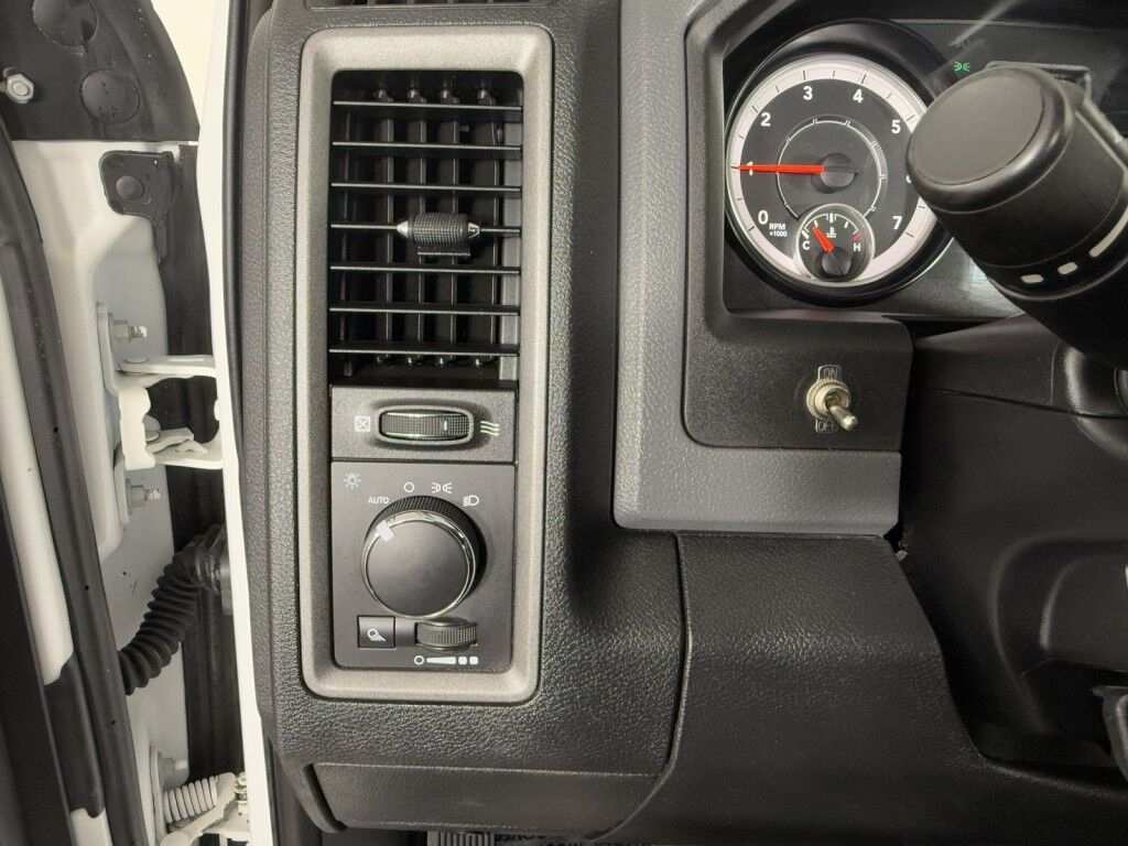 2016 Ram 1500 4WD Tradesman w/Anti-Spin Rear Axle Maumee OH