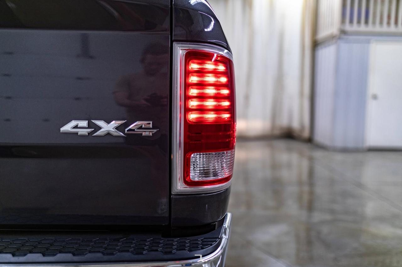 2016 Ram 1500 4x4 Crew Cab Laramie EcoDiesel Leather Roof Nav Red Deer AB