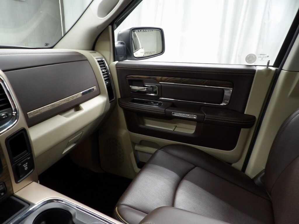 2016 Ram 1500 4x4 Crew Cab Laramie Longhorn Fond du Lac WI