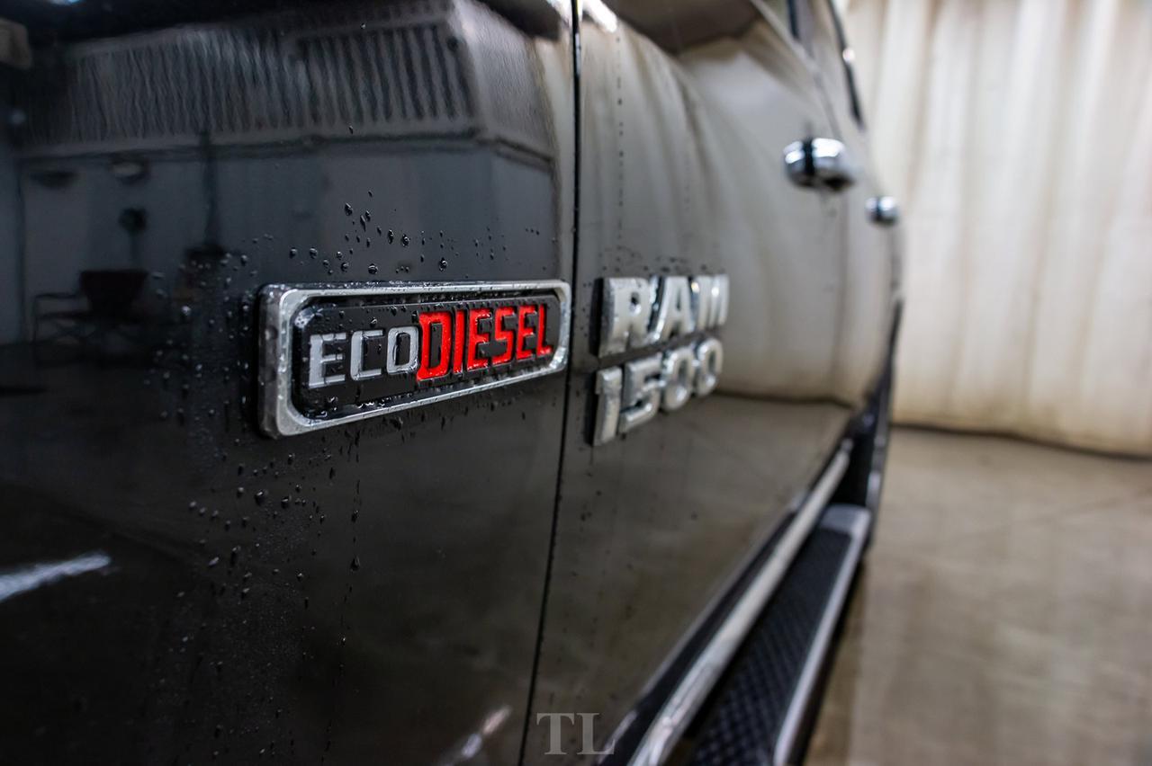 2016 Ram 1500 4x4 Crew Cab Limited EcoDiesel Leather Roof Nav Red Deer AB