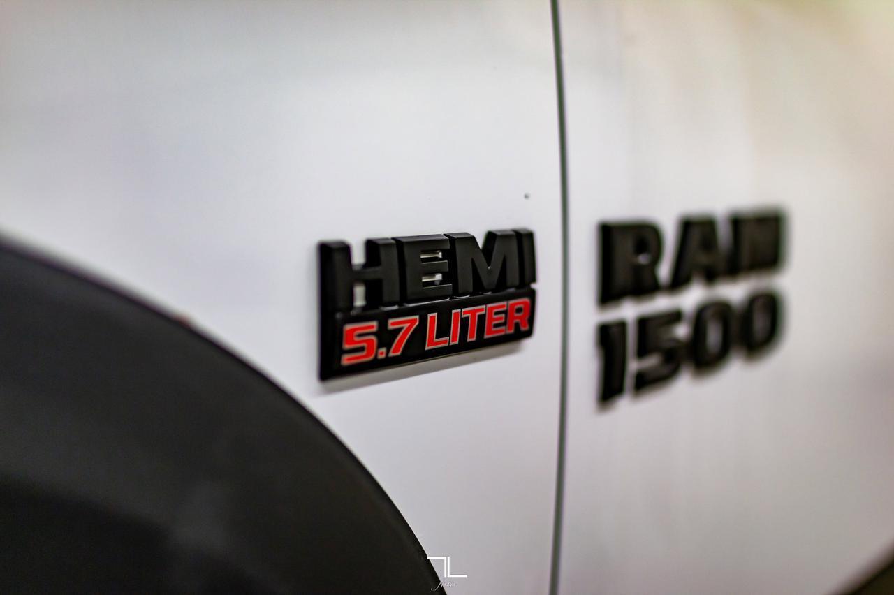 2016 Ram 1500 4x4 Crew Cab Rebel Leather Roof Nav Red Deer AB