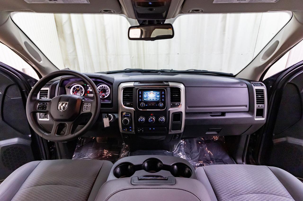 2016 Ram 1500 4x4 Crew Cab SLT EcoDiesel BCam Red Deer AB