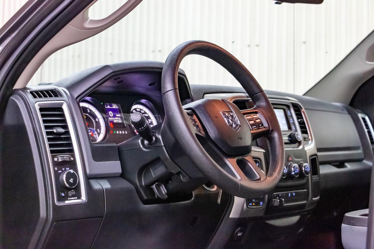 2016 Ram 1500 4x4 Crew Cab SLT EcoDiesel BCam Red Deer AB