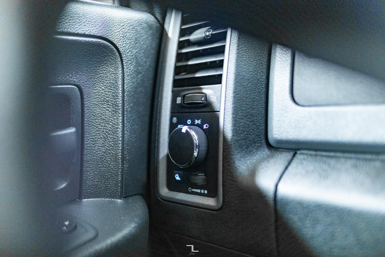 2016 Ram 1500 4x4 Crew Cab ST Red Deer AB