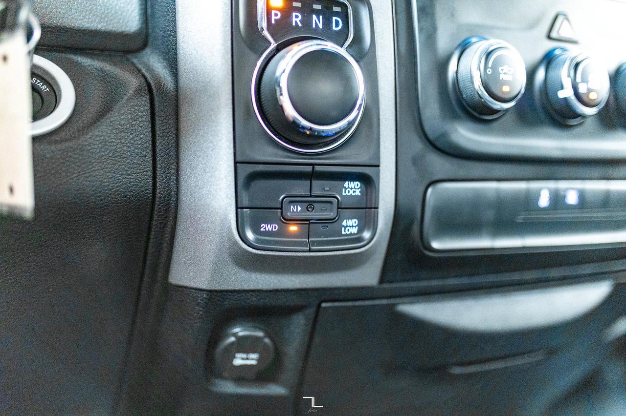 2016 Ram 1500 4x4 Crew Cab SXT Red Deer AB