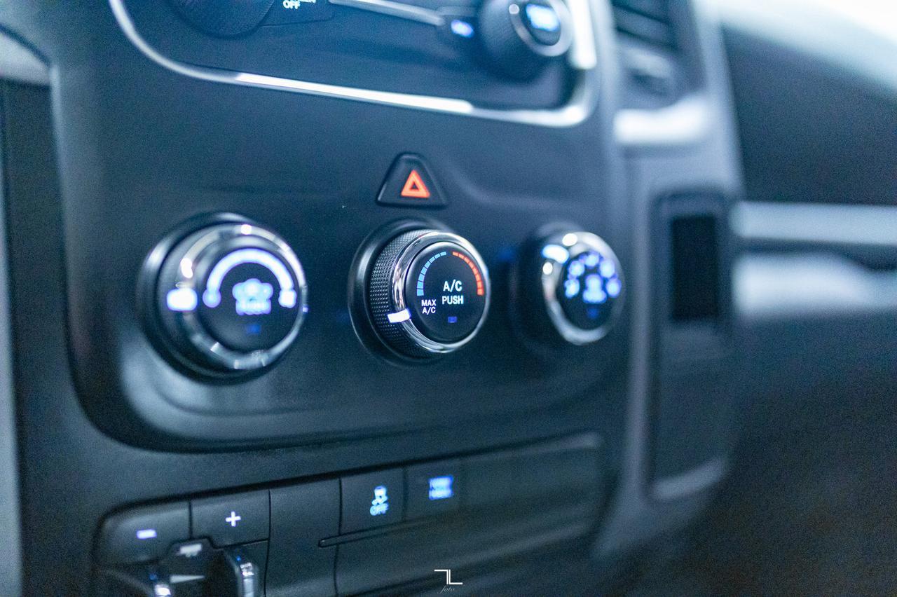 2016 Ram 1500 4x4 Reg Cab Express Short Box BCam Red Deer AB