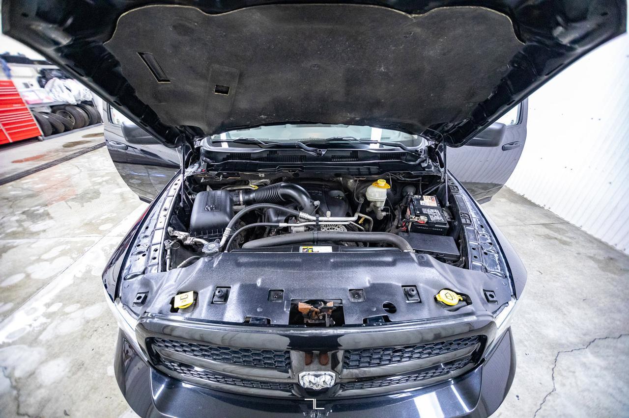 2016 Ram 1500 4x4 Reg Cab Express Short Box BCam Red Deer AB