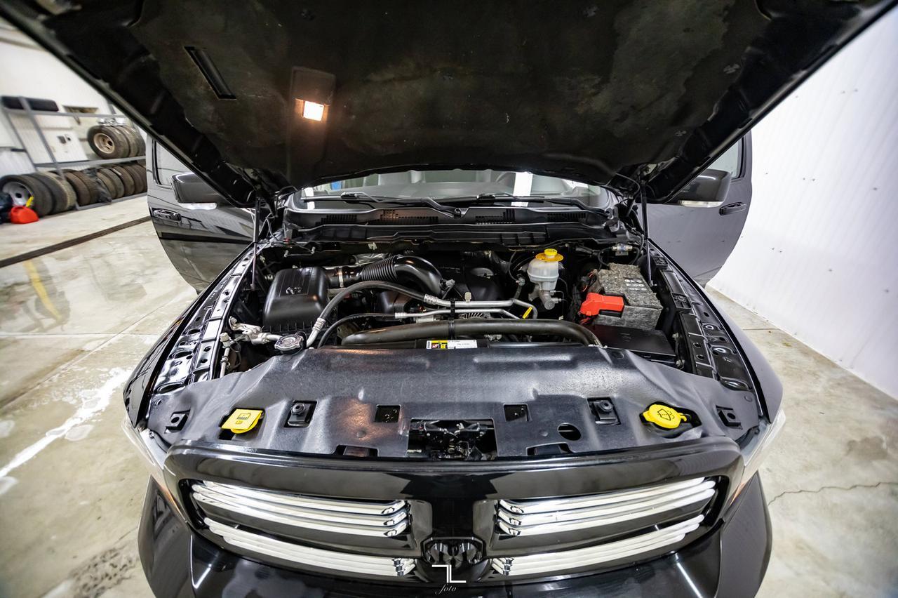 2016 Ram 1500 4x4 Reg Cab Sport Leather Nav BCam Red Deer AB