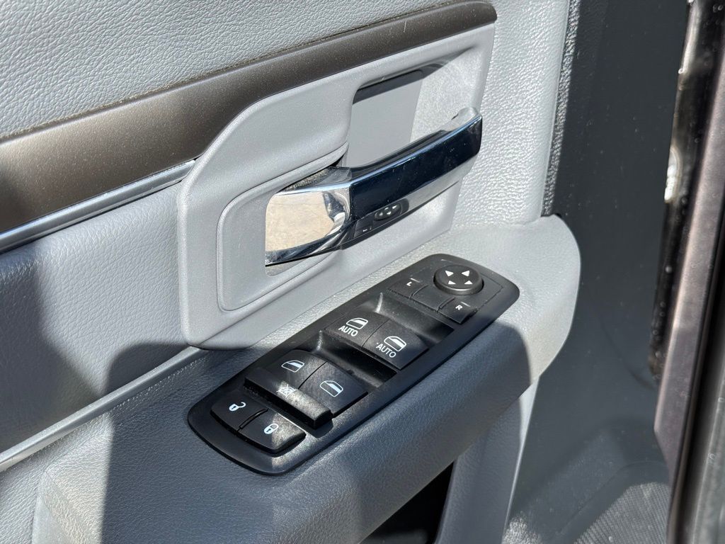 2016 Ram 1500 Big Horn Crestwood KY