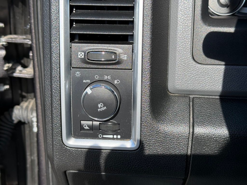 2016 Ram 1500 Big Horn Crestwood KY