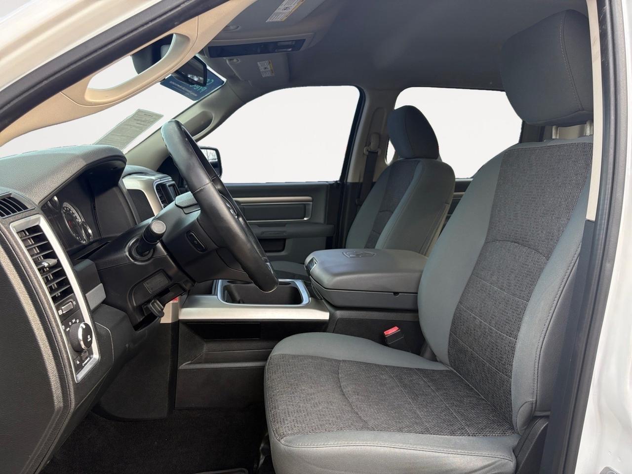 2016 Ram 1500 Big Horn, RUNNING BOARDS, REAR POWER SLIDING WINDOW, BACKUP CAMERA WITH PARKING SENSORS, TOW PACKAGE, LOW MILEAGE, THIS TRUCK IS LIKE BRAND NEW! Virginia Beach VA