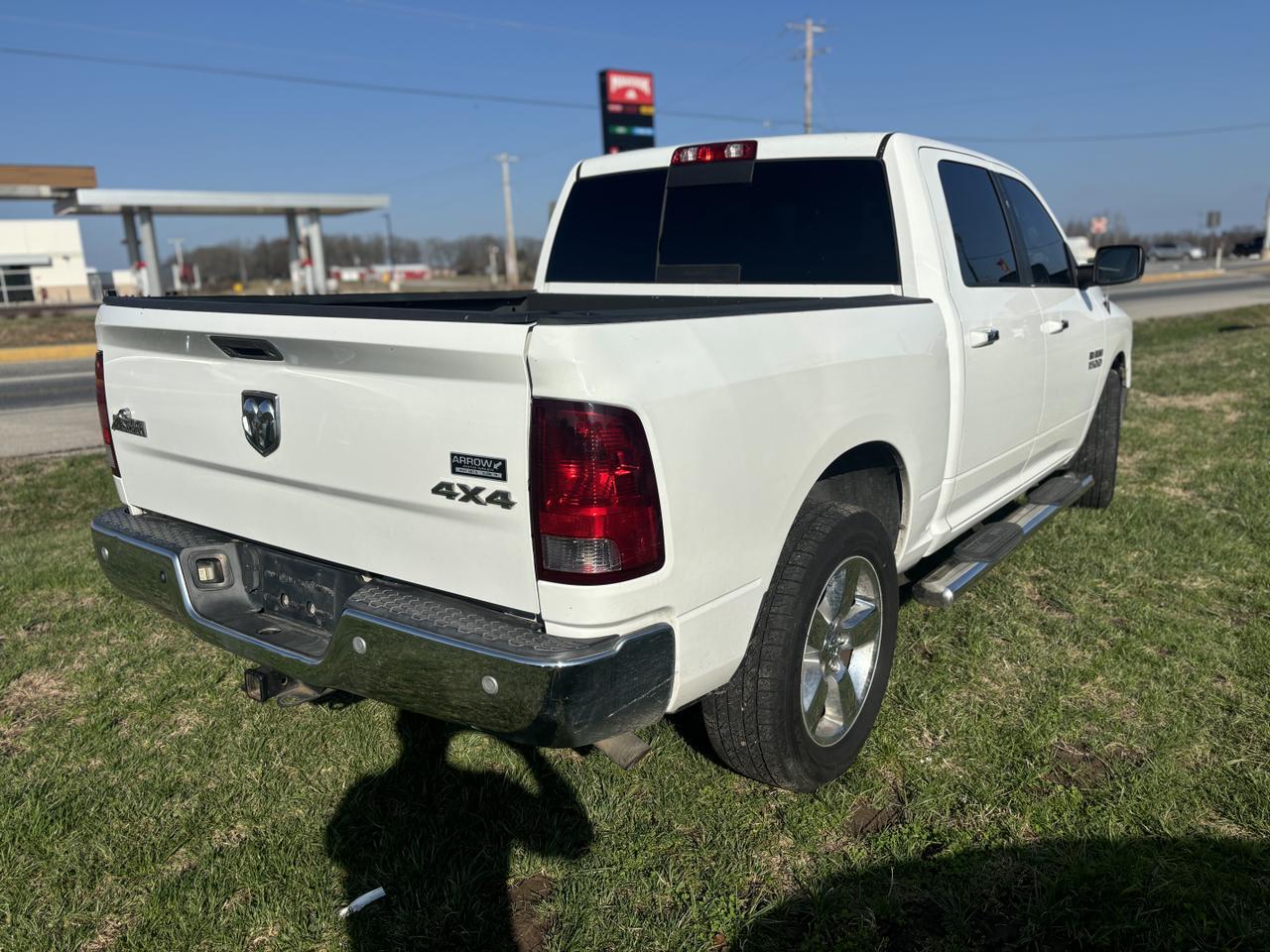 2016 Ram 1500 Crew Cab Big Horn Pickup 4D 5 1/2 ft Aurora MO