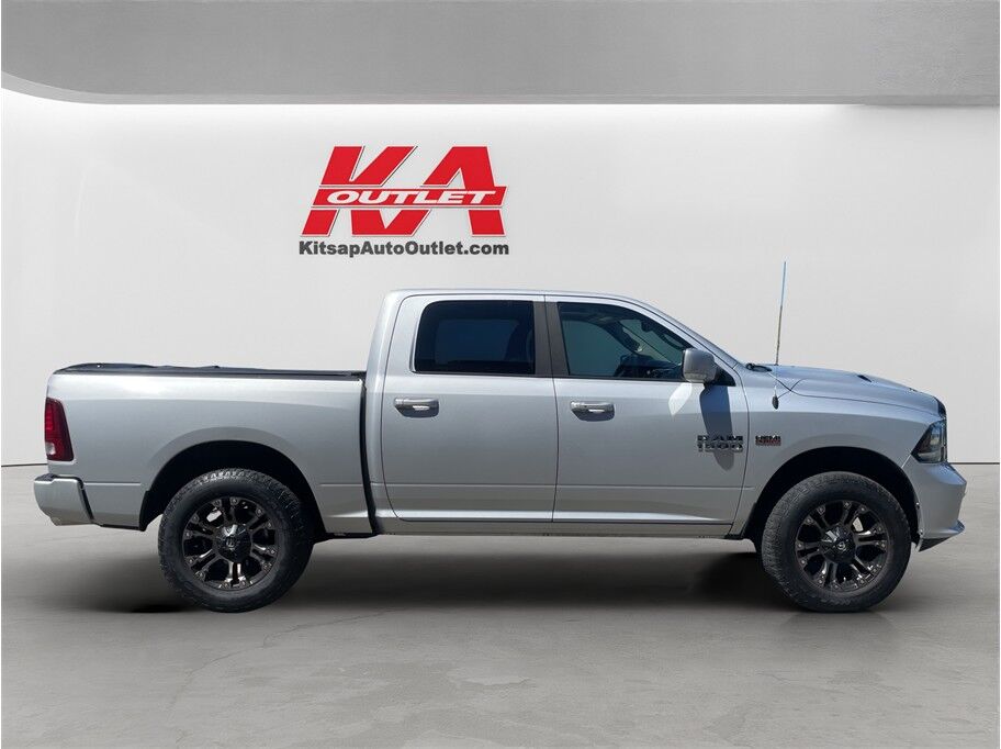 2016 Ram 1500 Crew Cab Sport Pickup 4D 5 1/2 ft