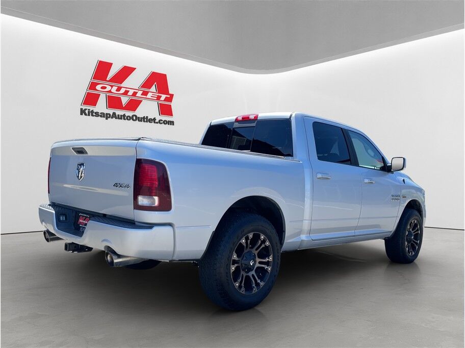 2016 Ram 1500 Crew Cab Sport Pickup 4D 5 1/2 ft