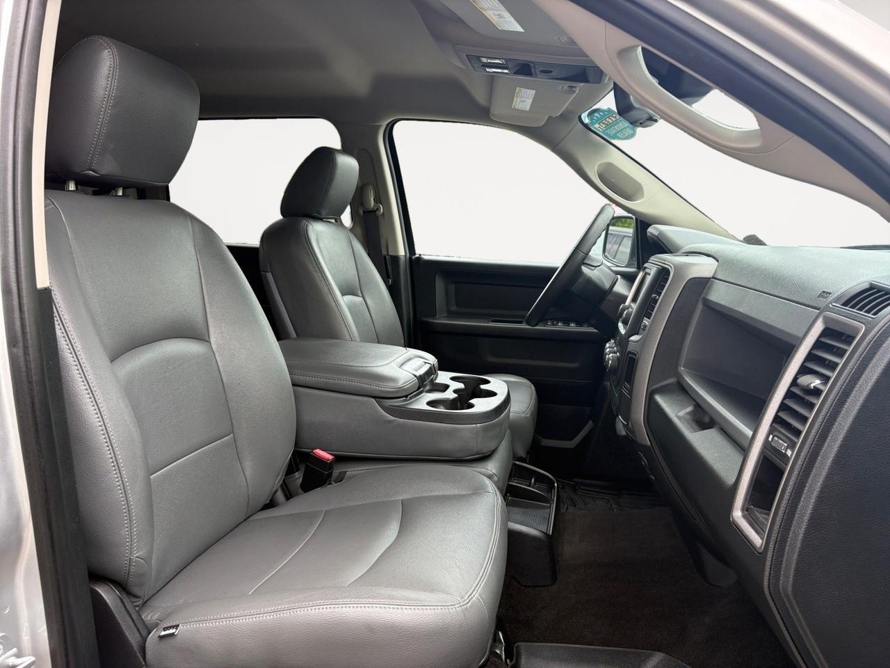 2016 Ram 1500 Express, BLACK TUBULAR SIDE STEPS, BED LINER, TOW PACKAGE, CUSTOM KMC WHEELS, ONLY 40K MILES, CLEAN CARFAX, THIS TRUCK IS LIKE BRAND NEW! Virginia Beach VA