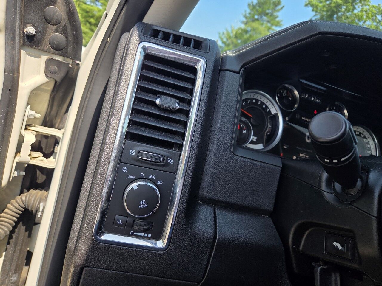 2016 Ram 1500 Laramie Charlton MA