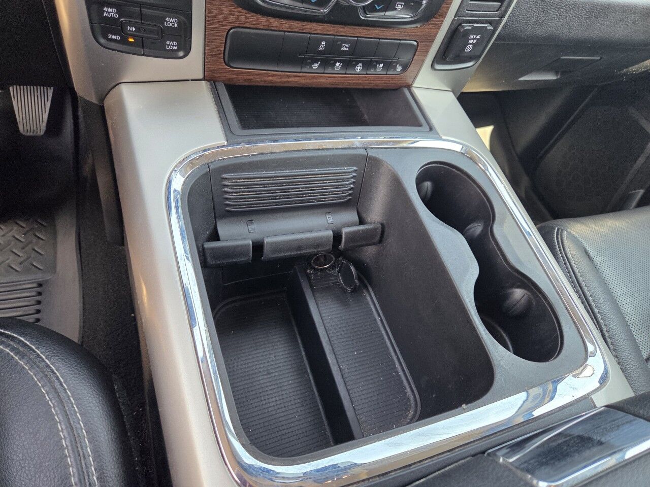 2016 Ram 1500 Laramie Charlton MA