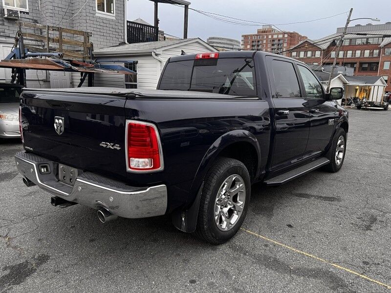 2016 Ram 1500 Laramie Crew Cab 4WD
