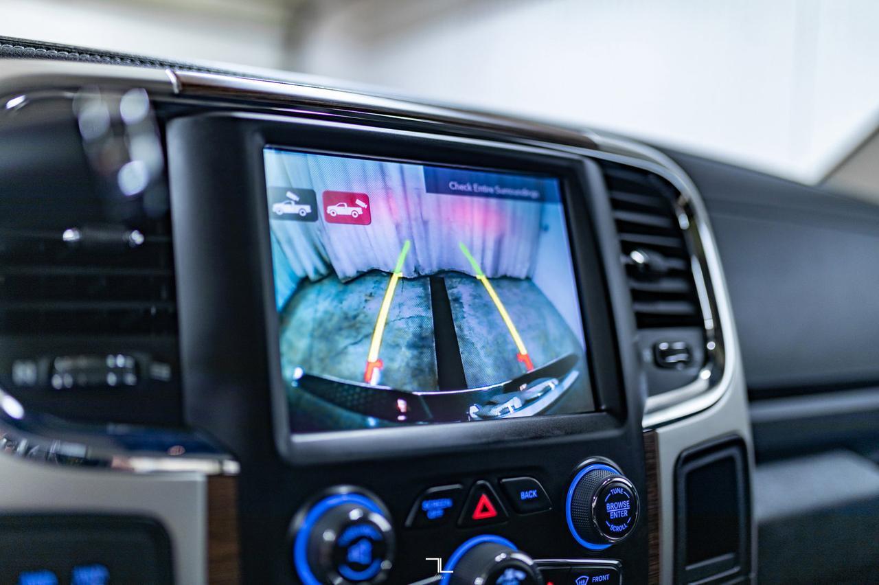 2016 Ram 2500 4x4 Crew Cab Laramie Diesel Leather Roof Nav Red Deer AB