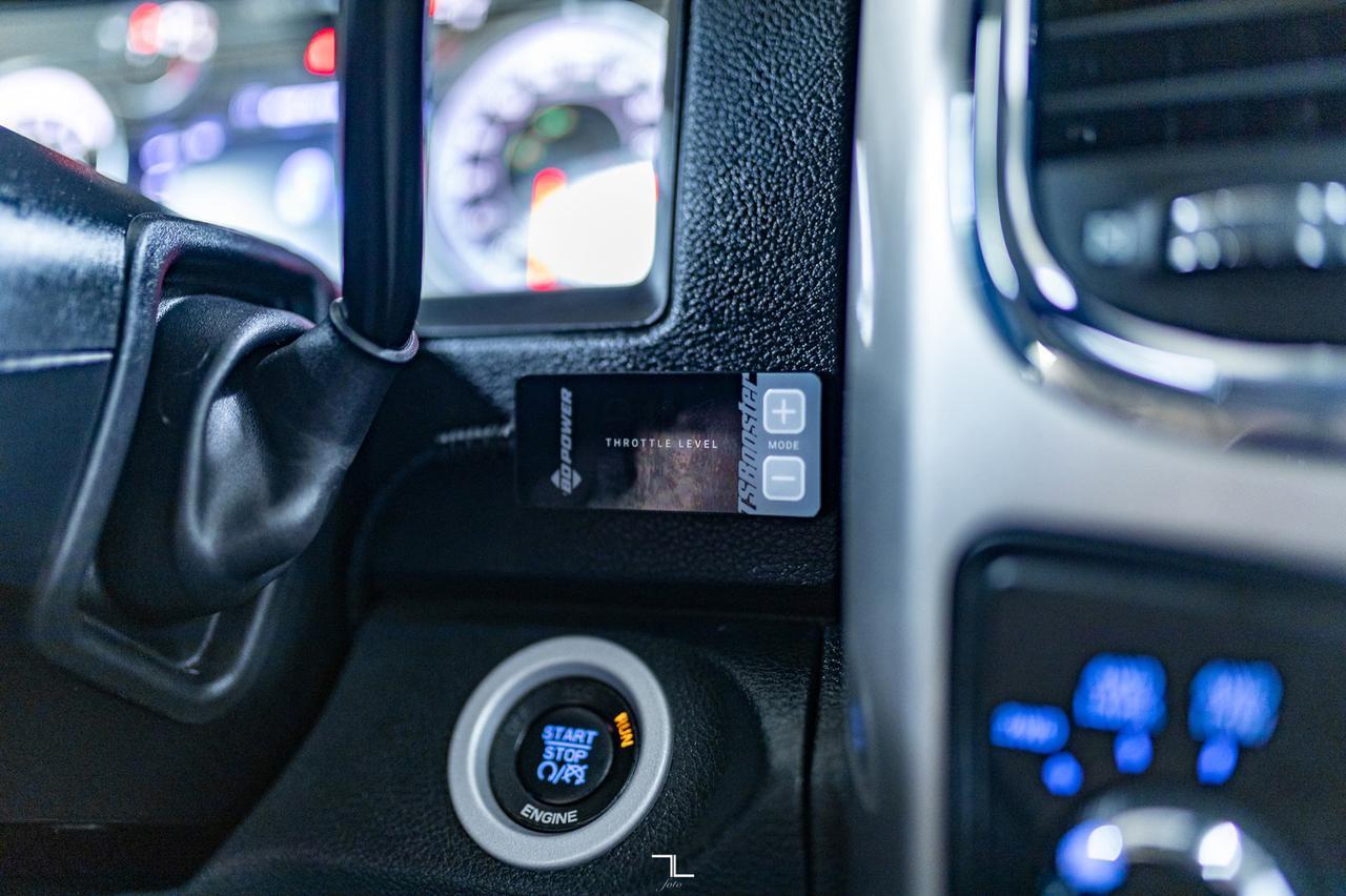 2016 Ram 2500 4x4 Crew Cab Laramie Diesel Leather Roof Nav Red Deer AB