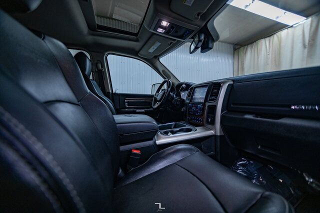 2016 Ram 2500 4x4 Crew Cab Laramie Diesel Leather Roof Nav Red Deer AB