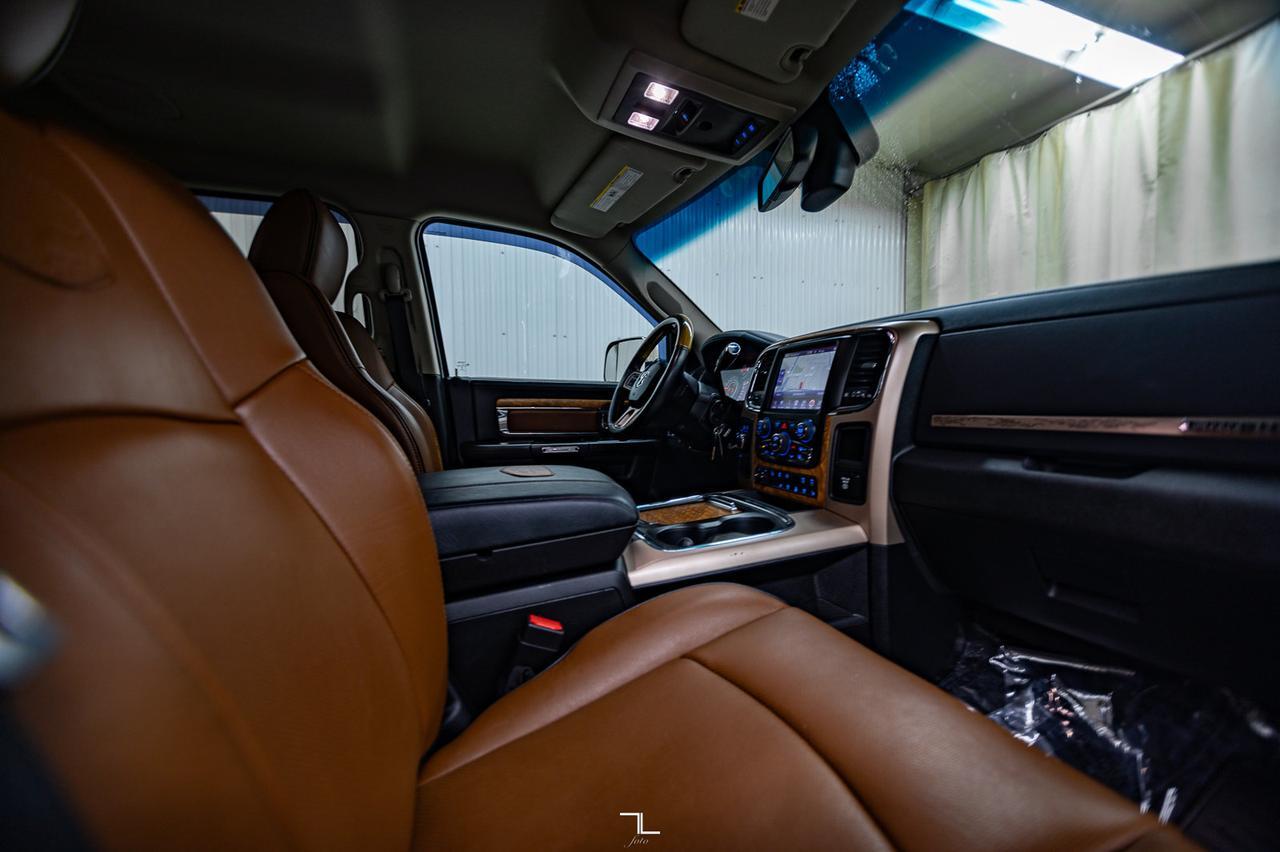 2016 Ram 2500 4x4 Crew Cab Longhorn HEMI Leather Nav BCam Red Deer AB