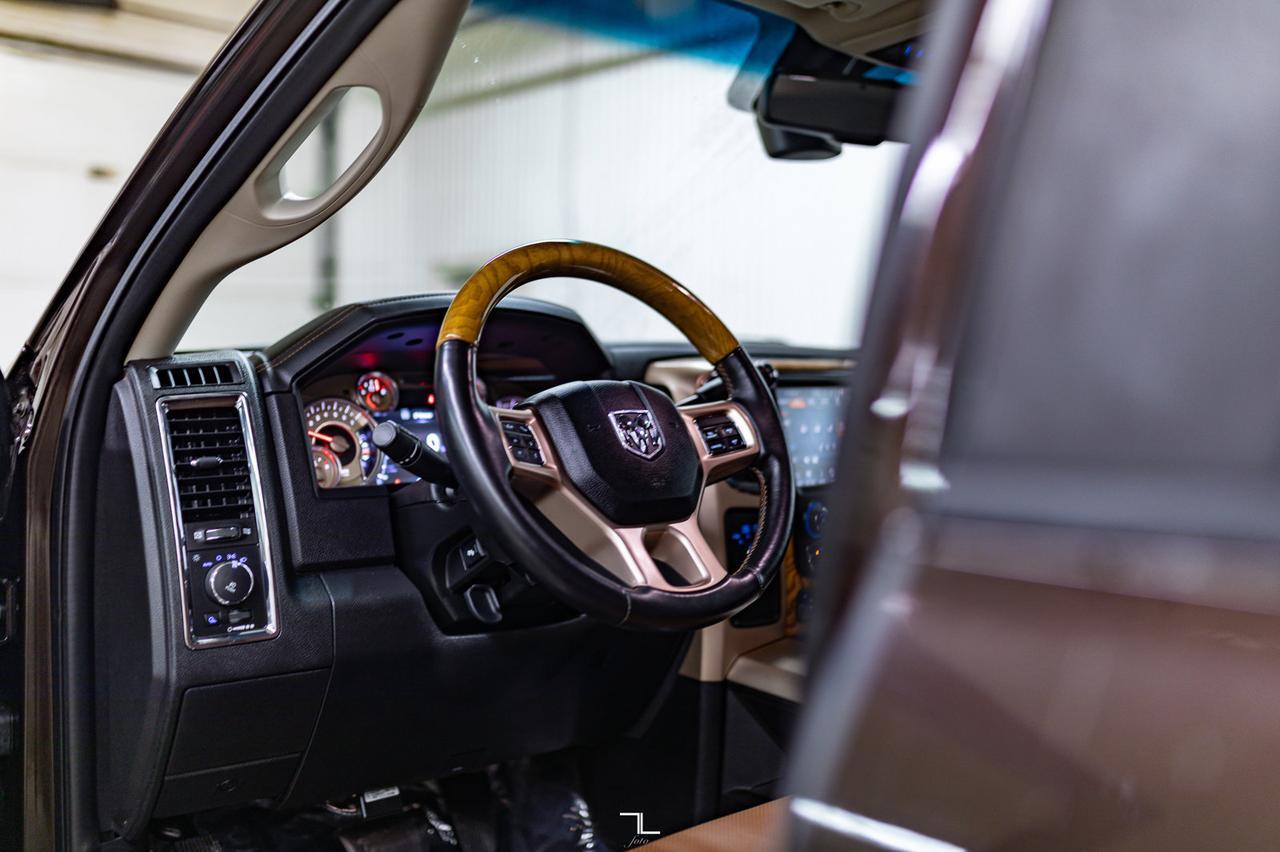 2016 Ram 2500 4x4 Crew Cab Longhorn HEMI Leather Nav BCam Red Deer AB