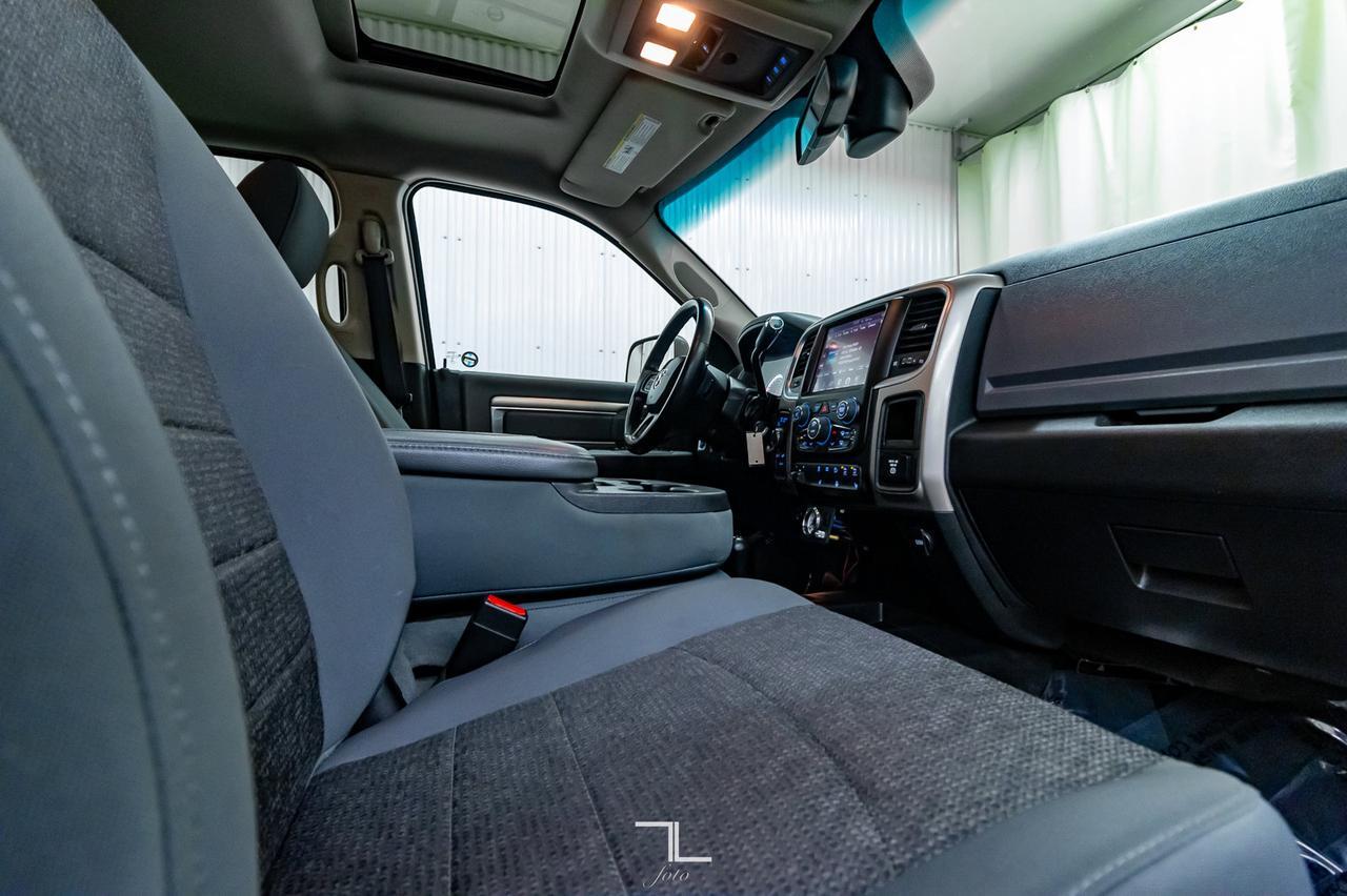 2016 Ram 2500 4x4 Crew Cab Power Wagon HEMI Roof BCam Red Deer AB