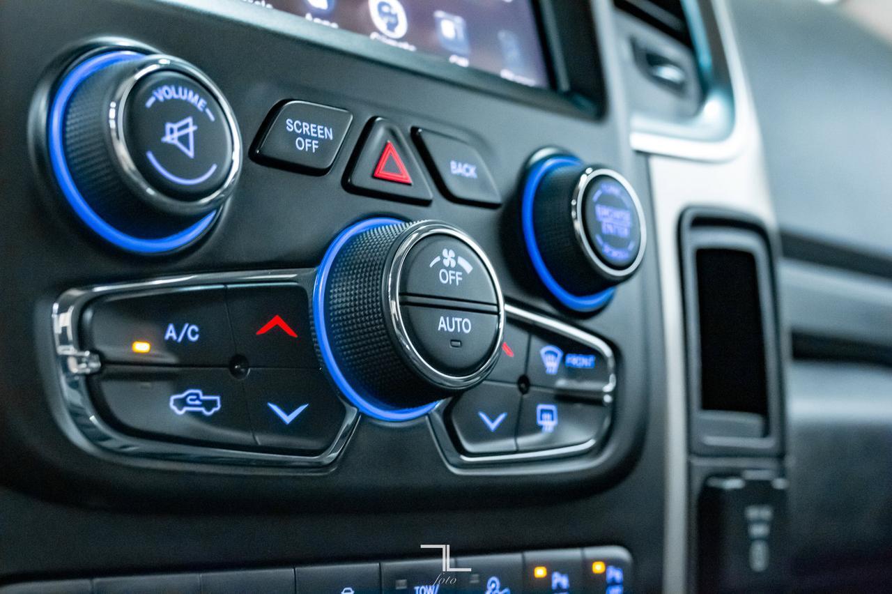 2016 Ram 2500 4x4 Crew Cab Power Wagon HEMI Roof BCam Red Deer AB