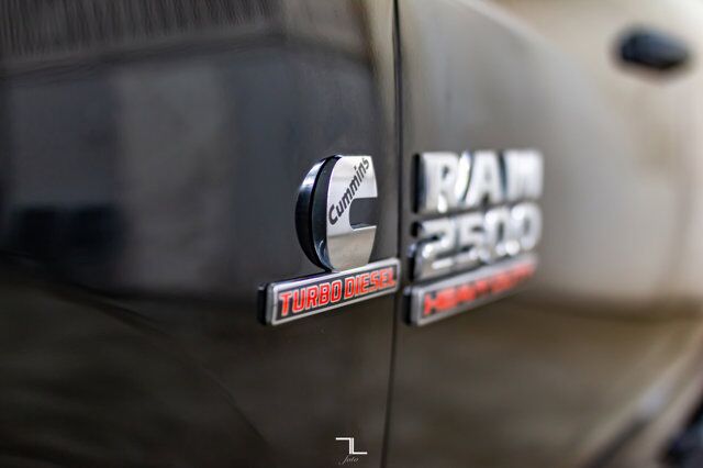 2016 Ram 2500 4x4 Crew Cab SLT Diesel Nav Roof BCam Red Deer AB