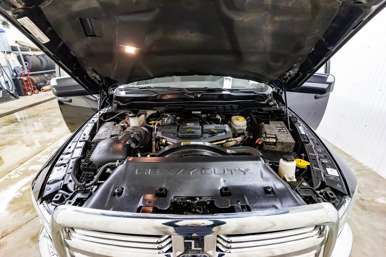 2016 Ram 2500 4x4 Crew Cab SLT Diesel Nav Roof BCam Red Deer AB