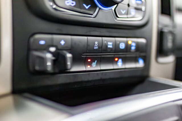 2016 Ram 2500 4x4 Crew Cab SLT Diesel Nav Roof BCam Red Deer AB