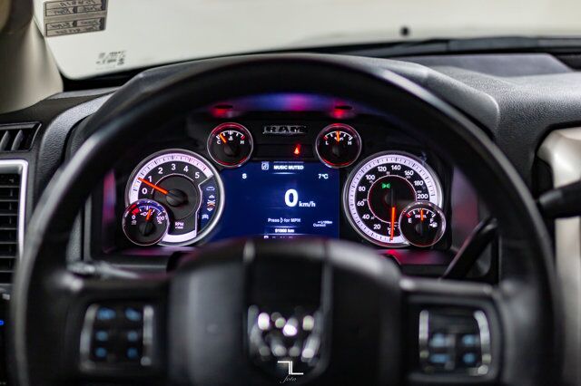 2016 Ram 2500 4x4 Crew Cab SLT Diesel Nav Roof BCam Red Deer AB