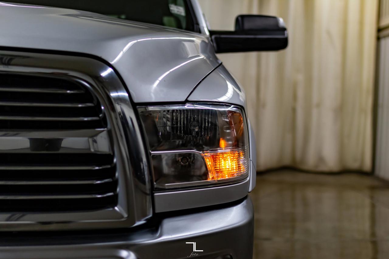 2016 Ram 2500 4x4 Crew Cab SLT Diesel Roof BCam Red Deer AB