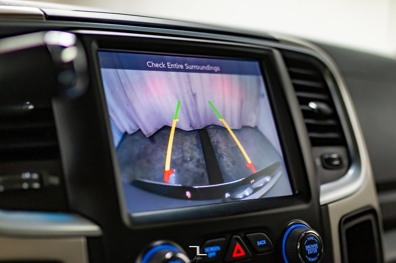 2016 Ram 2500 4x4 Crew Cab SLT Diesel Roof BCam Red Deer AB