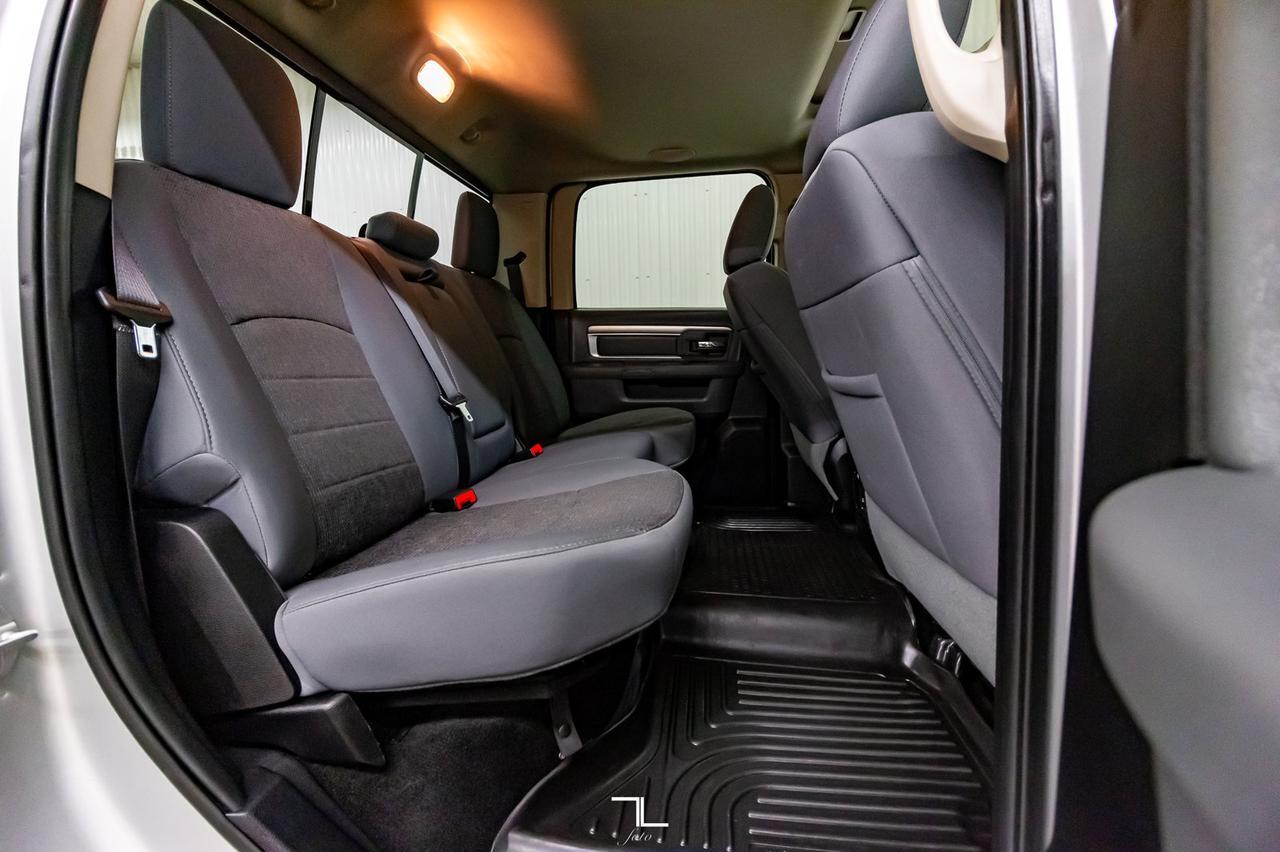 2016 Ram 2500 4x4 Crew Cab SLT Diesel Roof BCam Red Deer AB