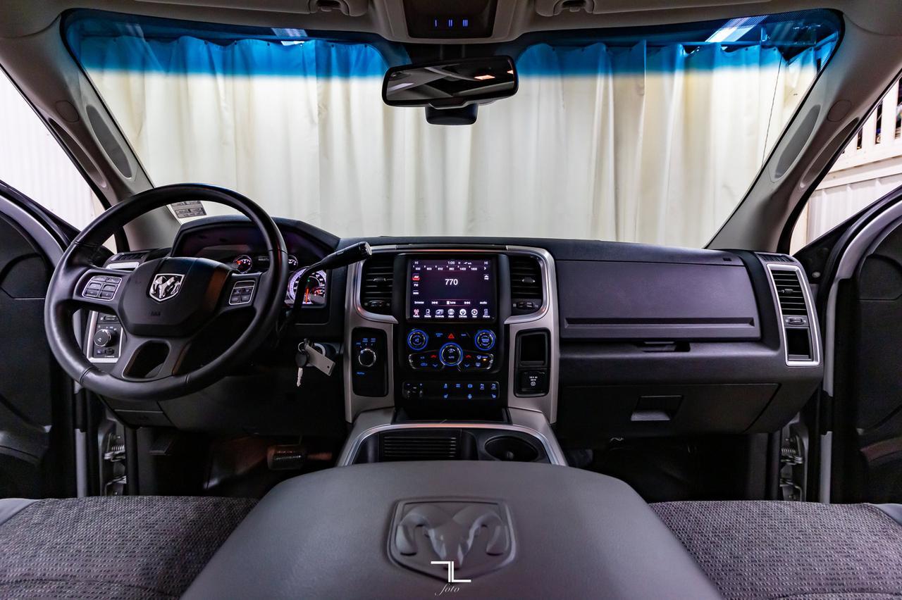 2016 Ram 2500 4x4 Crew Cab SLT Diesel Roof BCam Red Deer AB