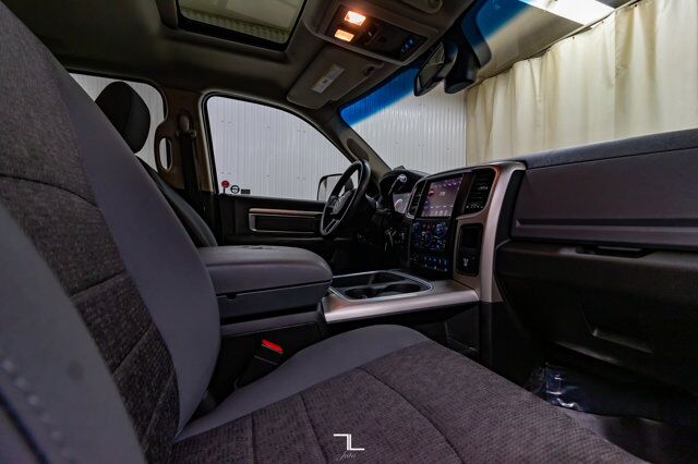 2016 Ram 2500 4x4 Crew Cab SLT Diesel Roof BCam Red Deer AB