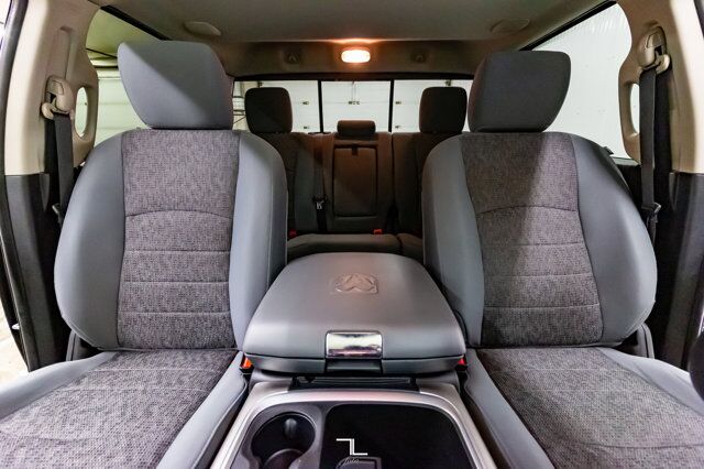 2016 Ram 2500 4x4 Crew Cab SLT Diesel Roof BCam Red Deer AB