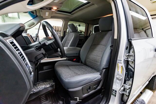 2016 Ram 2500 4x4 Crew Cab SLT Diesel Roof BCam Red Deer AB