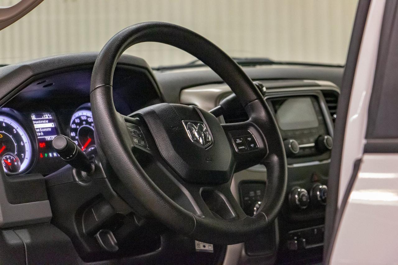 2016 Ram 2500 4x4 Crew Cab SLT Red Deer AB