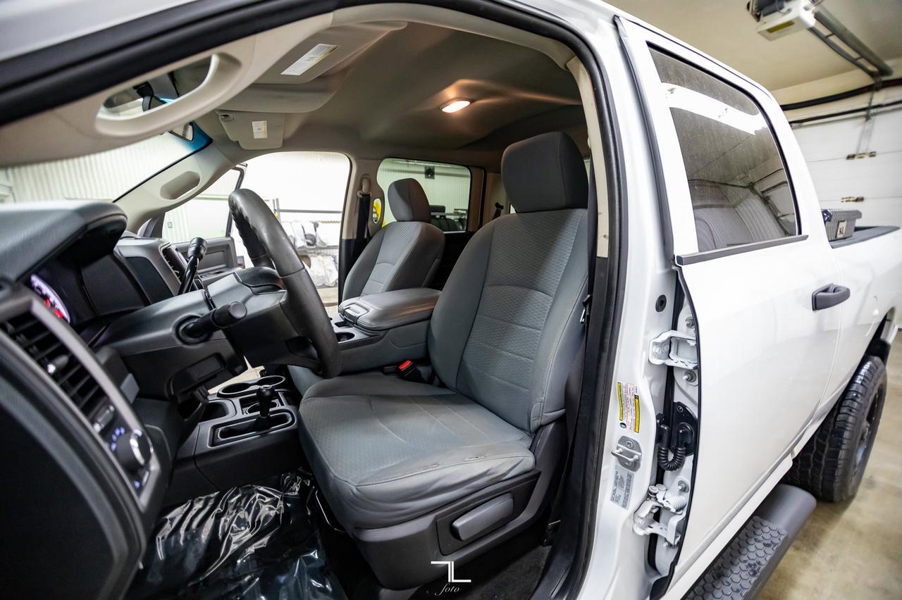 2016 Ram 2500 4x4 Crew Cab SXT HEMI Fuel Wheels Red Deer AB