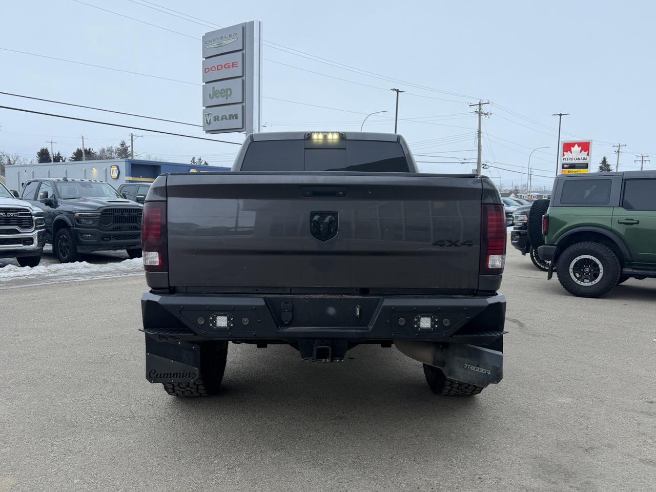 2016 Ram 2500 Laramie | Cummins Turbo Diesel | Leather Heated Vented Seats | Power Sunroof | NAV | Remote Start Redwater AB