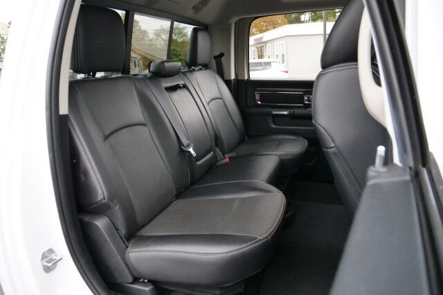 2016 Ram 2500 Laramie 4X4 / 6.4L V8 / Cooled Seats / 5th Wheel! High Point NC