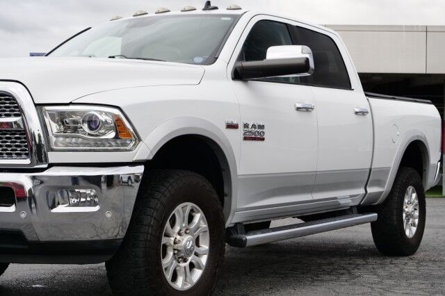2016 Ram 2500 Laramie 4X4 / 6.4L V8 / Cooled Seats / 5th Wheel! High Point NC