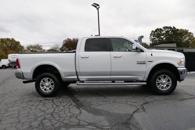 2016 Ram 2500 Laramie 4X4 / 6.4L V8 / Cooled Seats / 5th Wheel! High Point NC