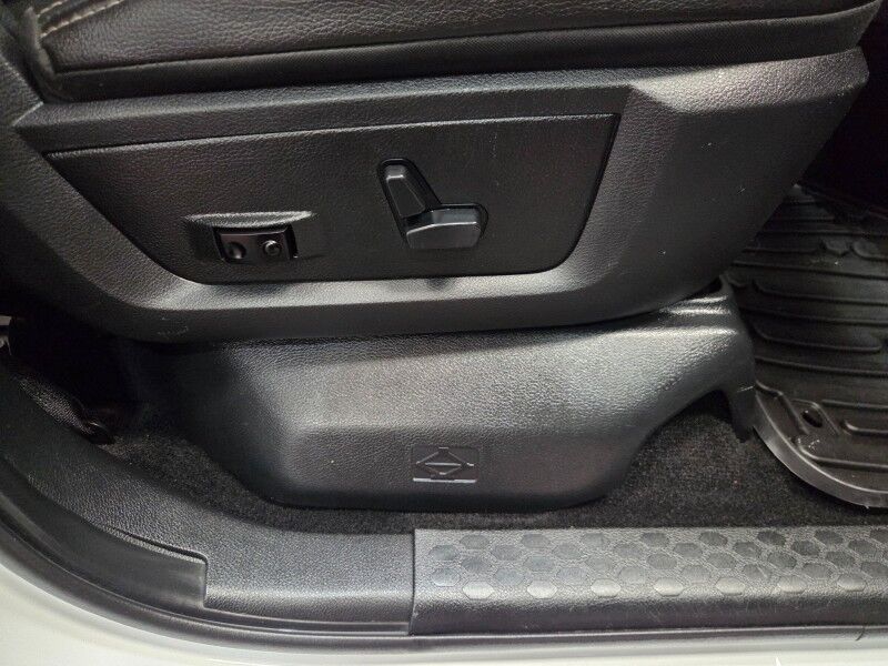 2016 Ram 2500 Laramie Lifted 4WD 6.7L Diesel GPS Camera Wheels Nitto Tires FREE WARRANTY Arlington TX