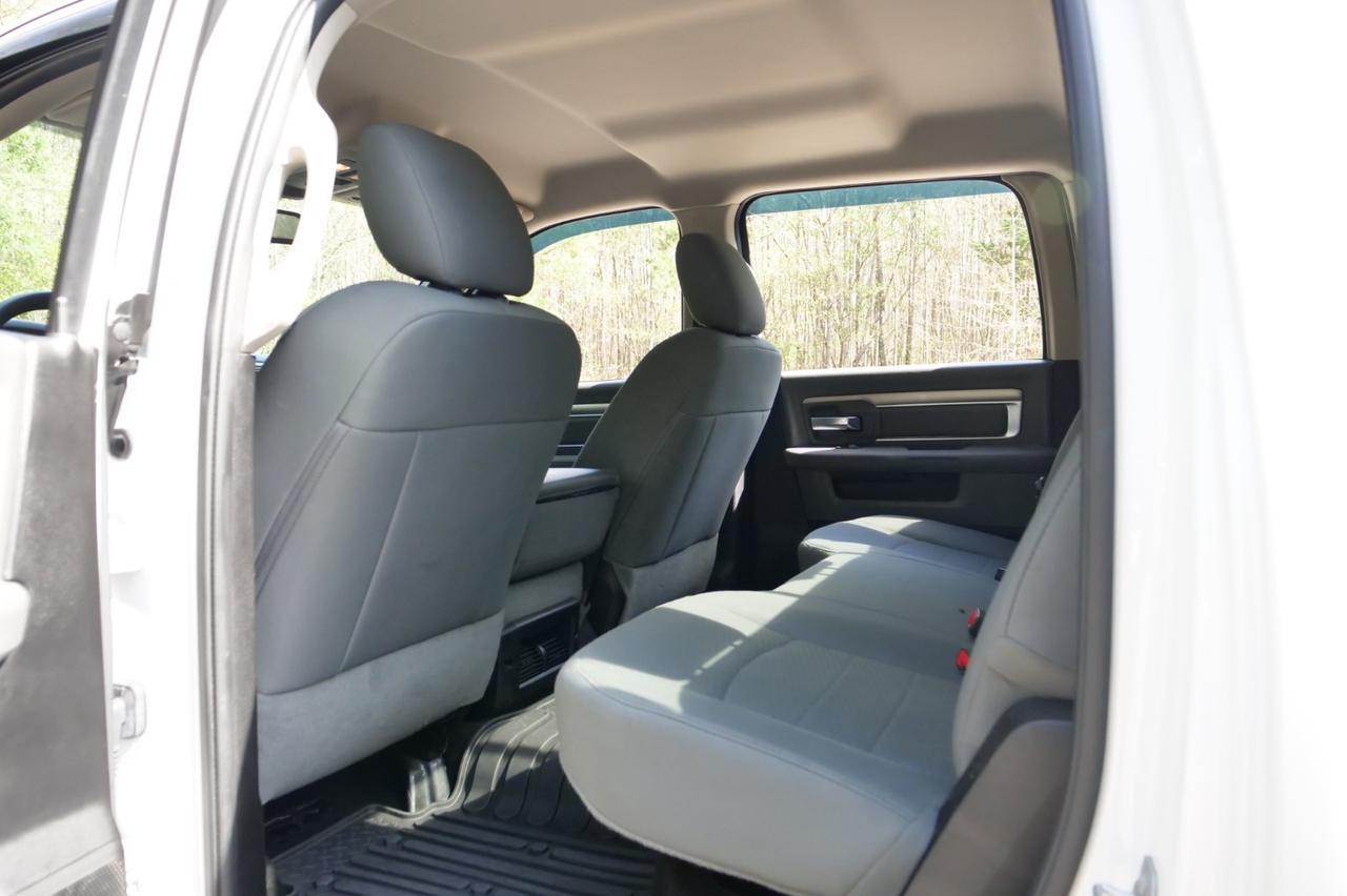 2016 Ram 2500 SLT 4X4 / Turbo Diesel / Rough Country Winch! Lincolnton NC