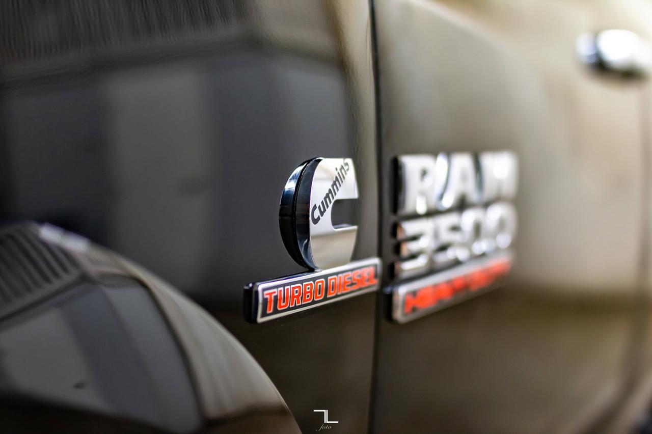 2016 Ram 3500 4x4 Crew Cab Laramie Diesel AISIN Leather Roof Nav Red Deer AB