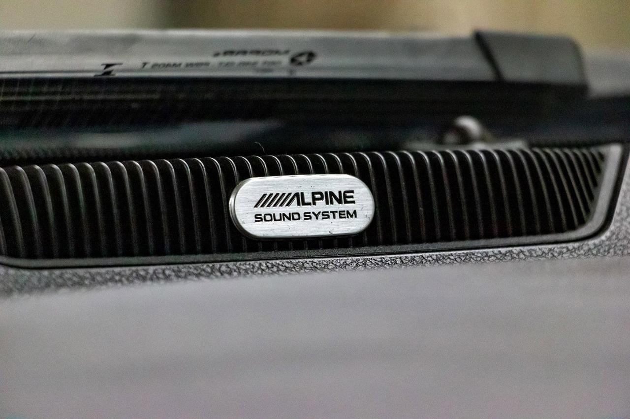 2016 Ram 3500 4x4 Crew Cab Laramie Manual Diesel Lift Red Deer AB